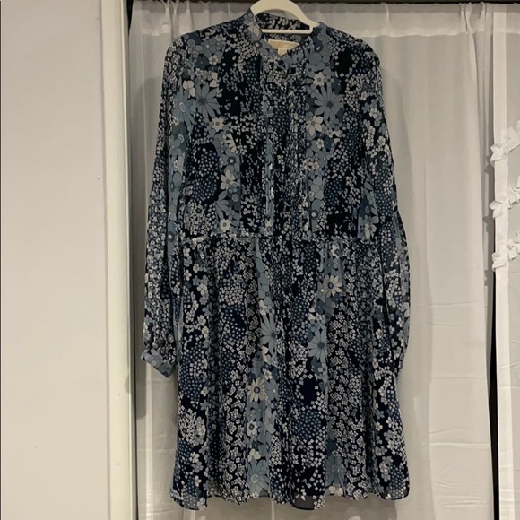 MICHAEL Michael Kors Dresses & Skirts - Michael Kors long sleeve blouse dress